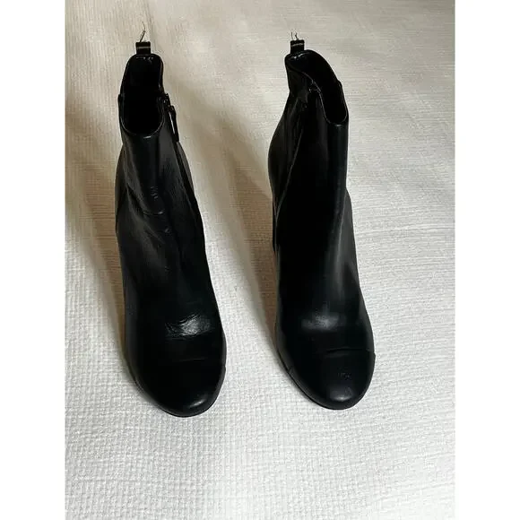 Tory Burch Black Leather 4" Heel Boots Women's Size 10M - Picture 4 of 8